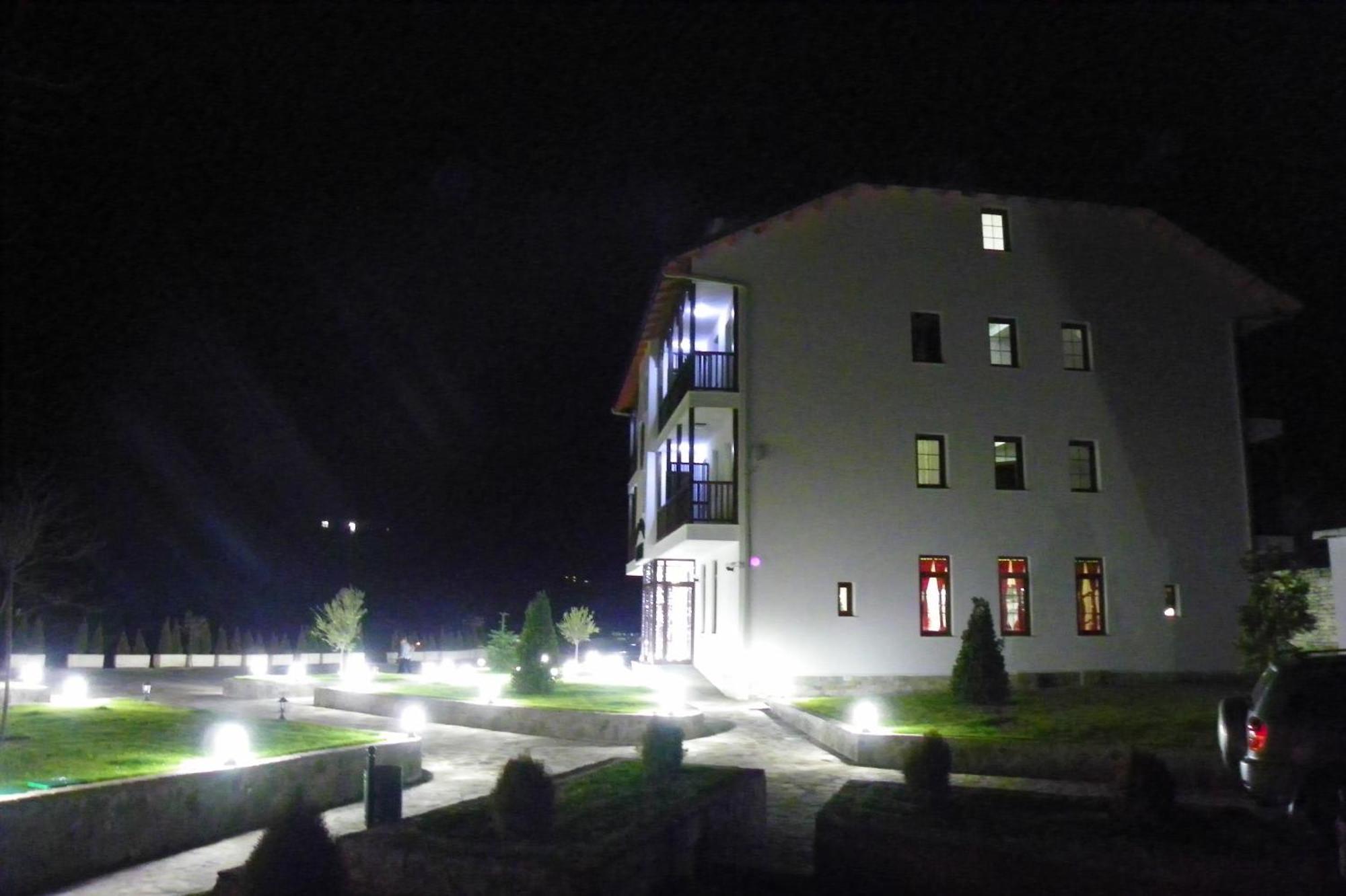 Hotel Marub Rubik ภายนอก รูปภาพ